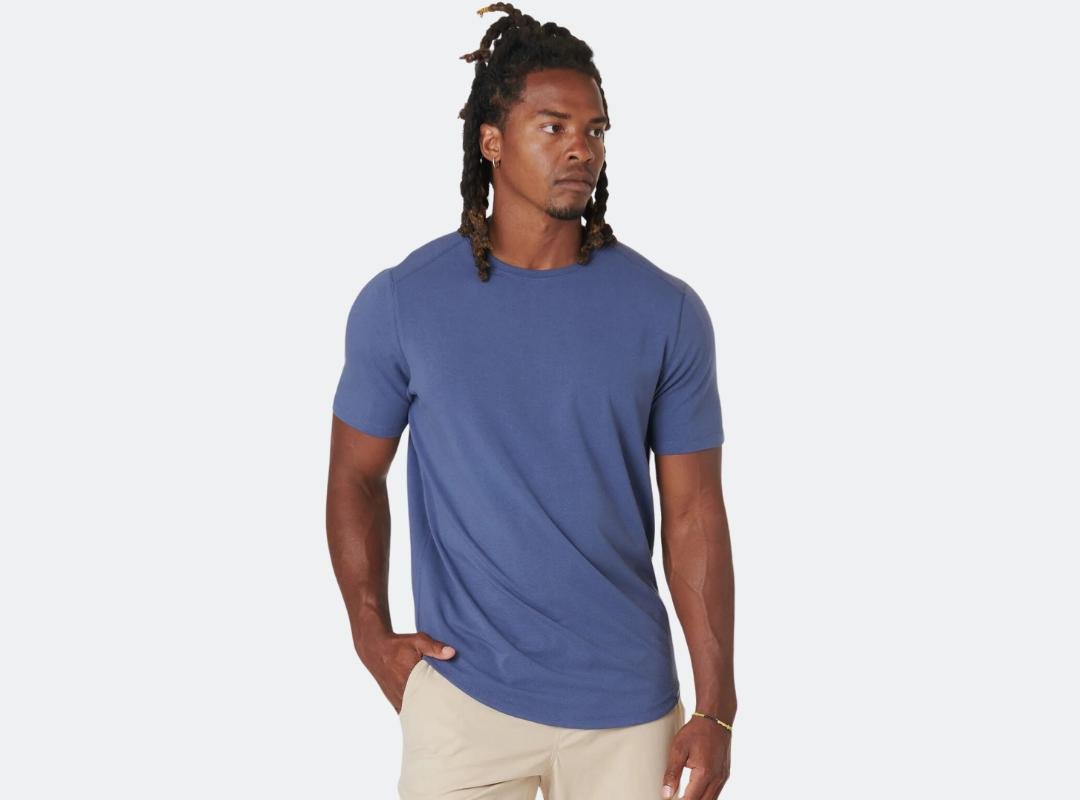 Legends Aviation Tee Curved Hem